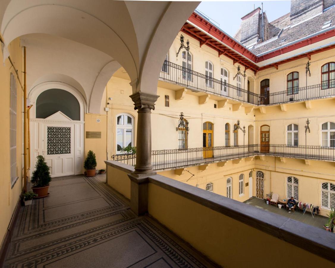 Cityheart Apartments Budapest Exterior photo